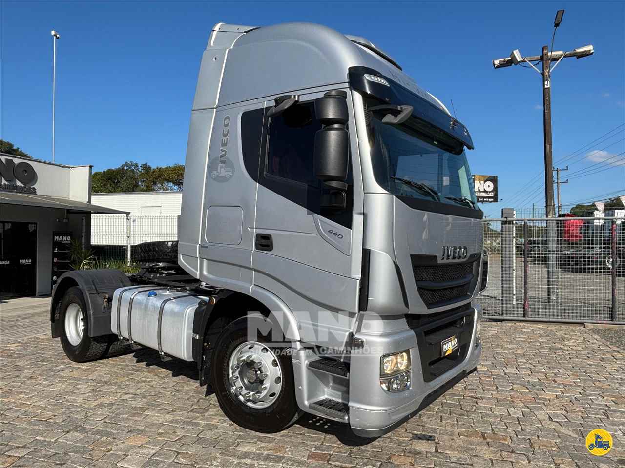 CAMINHAO IVECO HI WAY 440 Cavalo Mecânico Toco 4x2 Mano Caminhões JOINVILLE SANTA CATARINA SC